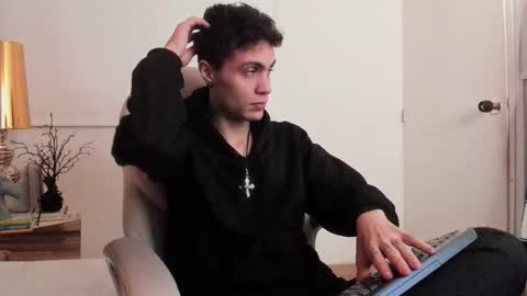 dark_sun333 online show from 14, 1, 2026