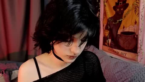 Vamp  online show from 7, 2, 2025