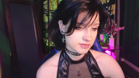 Vamp  online show from 10, 2, 2025