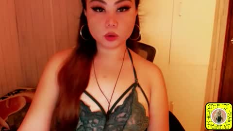 Snapshot of darkbirde chatting on 17, 11, 2025 Rose Dawson online show from 17, 11, 2025