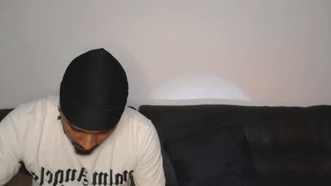 Snapshot of darkdesirevf chatting on 21, 11, 2025 darkdesirevf online show from 21, 11, 2025