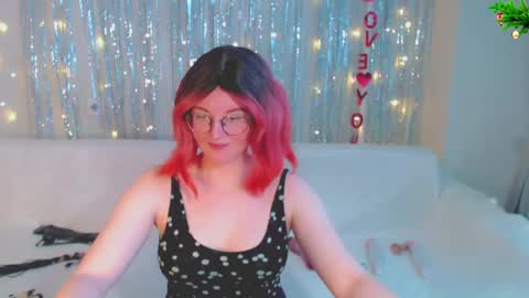 Kelly online show from 4, 1, 2025