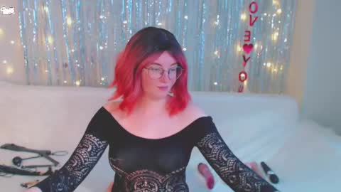 Kelly online show from 9, 1, 2025