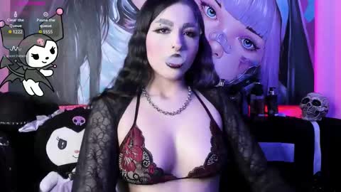 Snapshot of darki_shine_ chatting on 10, 11, 2025 cleitlin vinson online show from 10, 11, 2025