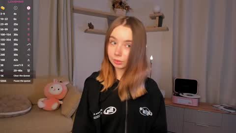 Elizabeth online show from 11, 9, 2025