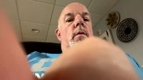 Snapshot of darknite083072 chatting on 5, 10, 2025 darknite083072 online show from 5, 10, 2025