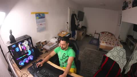 Snapshot of darkschneider_ chatting on 4, 12, 2024 darkschneider_ online show from 4, 12, 2024