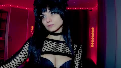 roseredgoddess online show from 9, 1, 2026