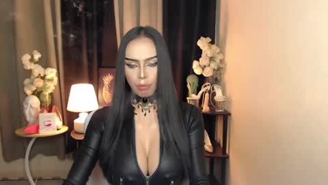 Snapshot of darksoul_mistress chatting on 1, 2, 2025 HAPPY BIRTHDAY MISTRESS MADRIANA online show from 1, 2, 2025