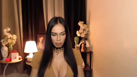 Snapshot of darksoul_mistress chatting on 4, 2, 2025 HAPPY BIRTHDAY MISTRESS MADRIANA online show from 4, 2, 2025