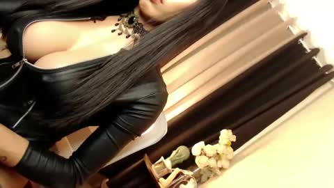 Snapshot of darksoul_mistress chatting on 13, 2, 2025 HAPPY BIRTHDAY MISTRESS MADRIANA online show from 13, 2, 2025