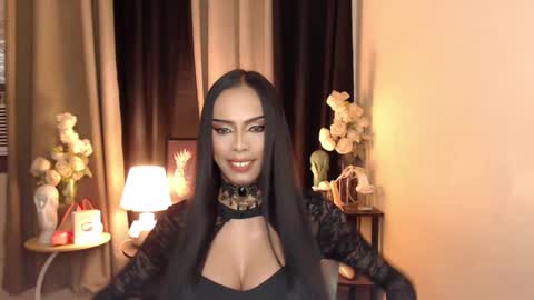 Snapshot of darksoul_mistress chatting on 18, 2, 2025 HAPPY BIRTHDAY MISTRESS MADRIANA online show from 18, 2, 2025