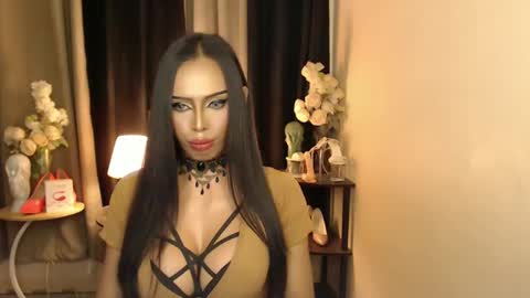 Snapshot of darksoul_mistress chatting on 24, 2, 2025 HAPPY BIRTHDAY MISTRESS MADRIANA online show from 24, 2, 2025