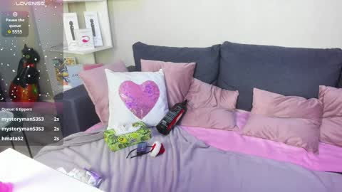 darlenedolce online show from 25, 12, 2024