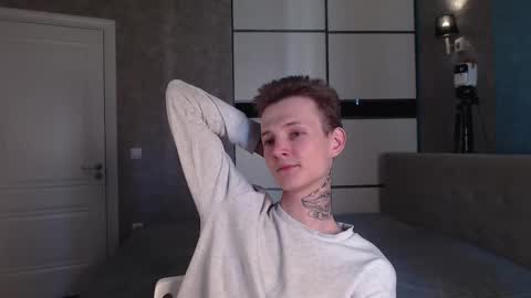 your lovely Oli online show from 1, 3, 2025