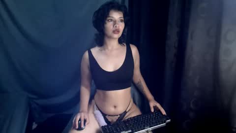 darling_and_dante online show from 2, 1, 2025