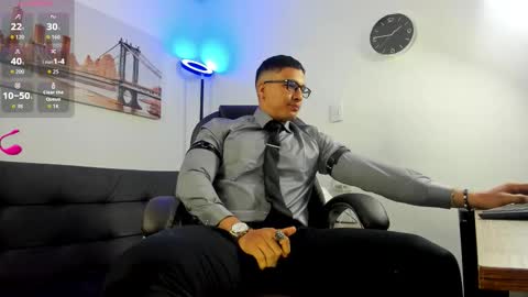 Dash online show from 3, 10, 2025