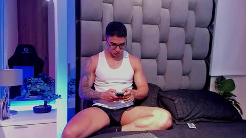 Dash online show from 3, 2, 2026