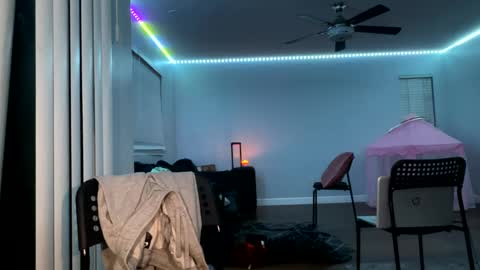 Snapshot of datb0igud chatting on 23, 2, 2025 LushLavish online show from 23, 2, 2025