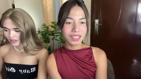 Snapshot of daveboyyy chatting on 11, 11, 2025 Scarlet thesexiest online show from 11, 11, 2025