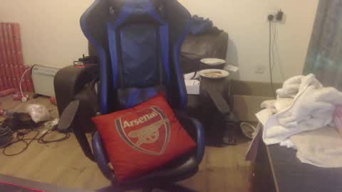 dave online show from 14, 12, 2025