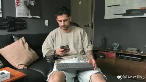 Daves online show from 24, 11, 2025