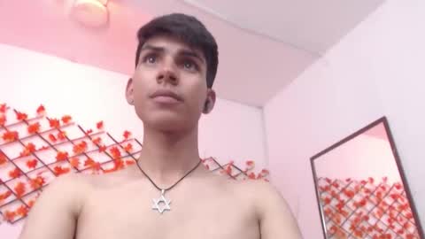 Snapshot of david_925_ chatting on 16, 10, 2025 David online show from 16, 10, 2025