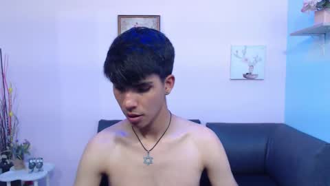 Snapshot of david_925_ chatting on 26, 10, 2025 David online show from 26, 10, 2025