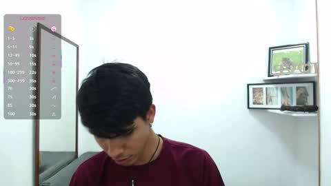 Snapshot of david_925_ chatting on 16, 11, 2025 David online show from 16, 11, 2025