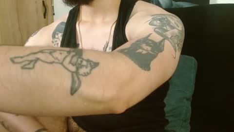 Snapshot of david_franco1 chatting on 23, 10, 2025 Twitter davidsanctum online show from 23, 10, 2025