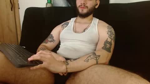 Snapshot of david_franco1 chatting on 21, 11, 2025 Twitter davidsanctum online show from 21, 11, 2025