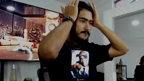 Hey im David that loves to explore and speak their fantasies. Very open talktative and nice. Feel free to chat with me online show from 27, 12, 2024