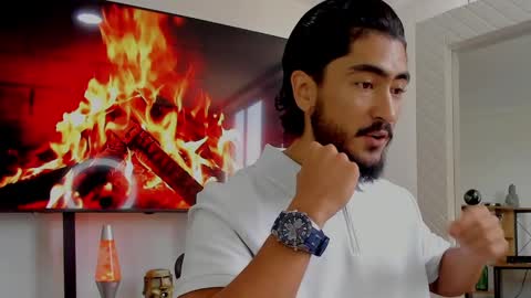 Hey im David that loves to explore and speak their fantasies. Very open talktative and nice. Feel free to chat with me online show from 28, 12, 2024