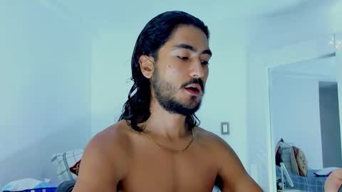 Hey im David that loves to explore and speak their fantasies. Very open talktative and nice. Feel free to chat with me online show from 27, 11, 2025