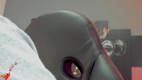 Snapshot of david_jons7 chatting on 28, 12, 2024 David Jons online show from 28, 12, 2024