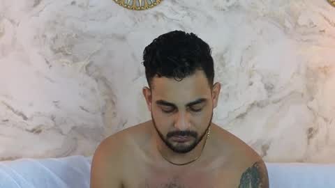 JF oliveira online show from 17, 12, 2024