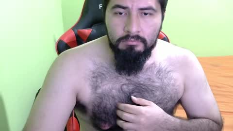 Snapshot of daviddelz chatting on 11, 12, 2024 David online show from 11, 12, 2024