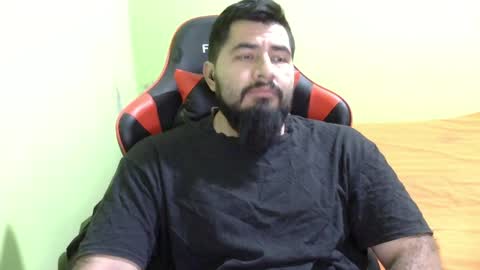 Snapshot of daviddelz chatting on 13, 12, 2024 David online show from 13, 12, 2024