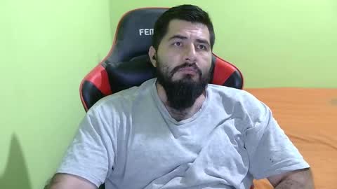 Snapshot of daviddelz chatting on 11, 2, 2025 David online show from 11, 2, 2025