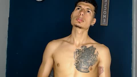 Snapshot of davidgalvis1 chatting on 6, 12, 2024 David Galvis - independent model online show from 6, 12, 2024