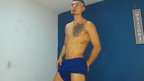 Snapshot of davidgalvis1 chatting on 23, 12, 2024 David Galvis - independent model online show from 23, 12, 2024
