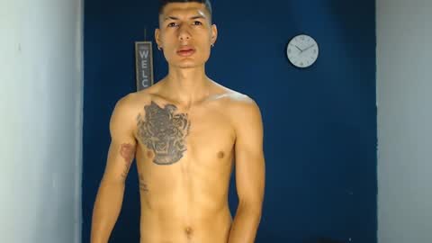 Snapshot of davidgalvis1 chatting on 8, 1, 2025 David Galvis - independent model online show from 8, 1, 2025