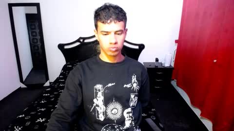 Snapshot of davidkaloc chatting on 7, 3, 2025 David online show from 7, 3, 2025