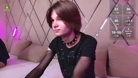 Snapshot of davidleatherhoff chatting on 2, 11, 2025 DAVID online show from 2, 11, 2025