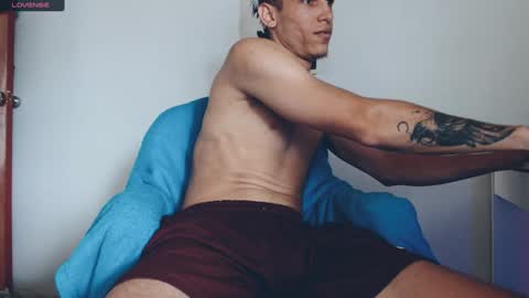 Snapshot of davidsalazar33 chatting on 20, 1, 2025 davidsalazar33 online show from 20, 1, 2025