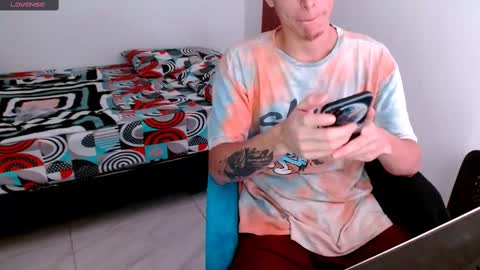 Snapshot of davidsalazar33 chatting on 25, 9, 2025 davidsalazar33 online show from 25, 9, 2025