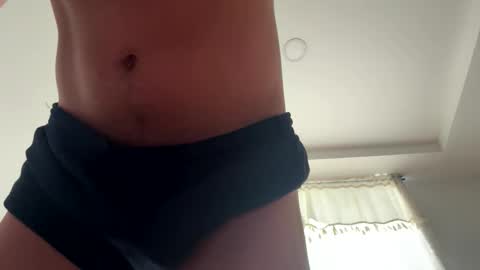 davmacrux online show from 25, 2, 2026