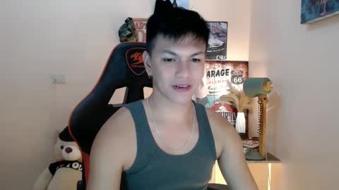 Snapshot of dax_x chatting on 16, 1, 2025 JC LOVER BOY online show from 16, 1, 2025