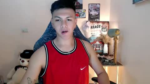 Snapshot of dax_x chatting on 22, 1, 2025 JC LOVER BOY online show from 22, 1, 2025