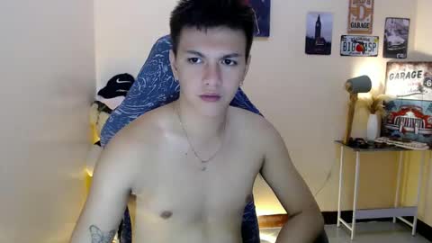 Snapshot of dax_x chatting on 4, 3, 2025 JC LOVER BOY online show from 4, 3, 2025